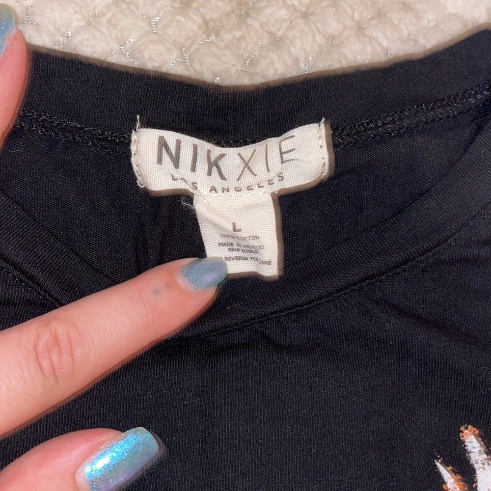 Black Thrill Rider Crop Top - Picture 3 of 4